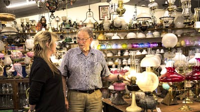 Rob Arnaut from the Original Lamp Shop, Braidwood