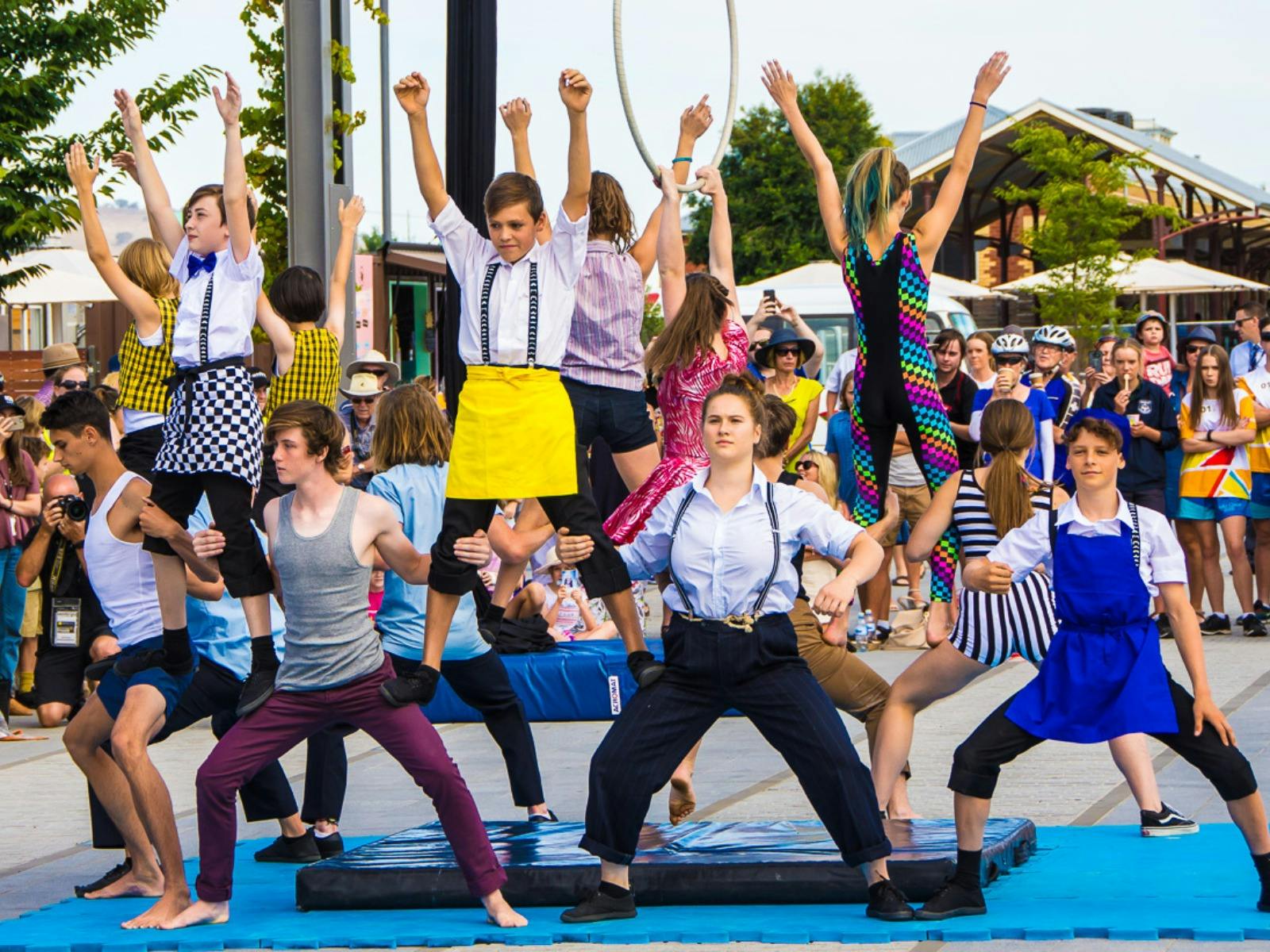 Flying Fruit Fly Circus presents Mirrored
