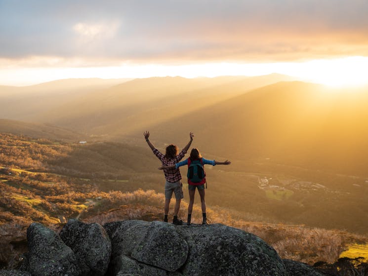 Thredbo Guided Hikes Nsw Holidays And Accommodation Things To Do