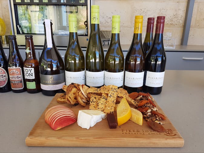 Adelaide Hills Divine Wine Tour