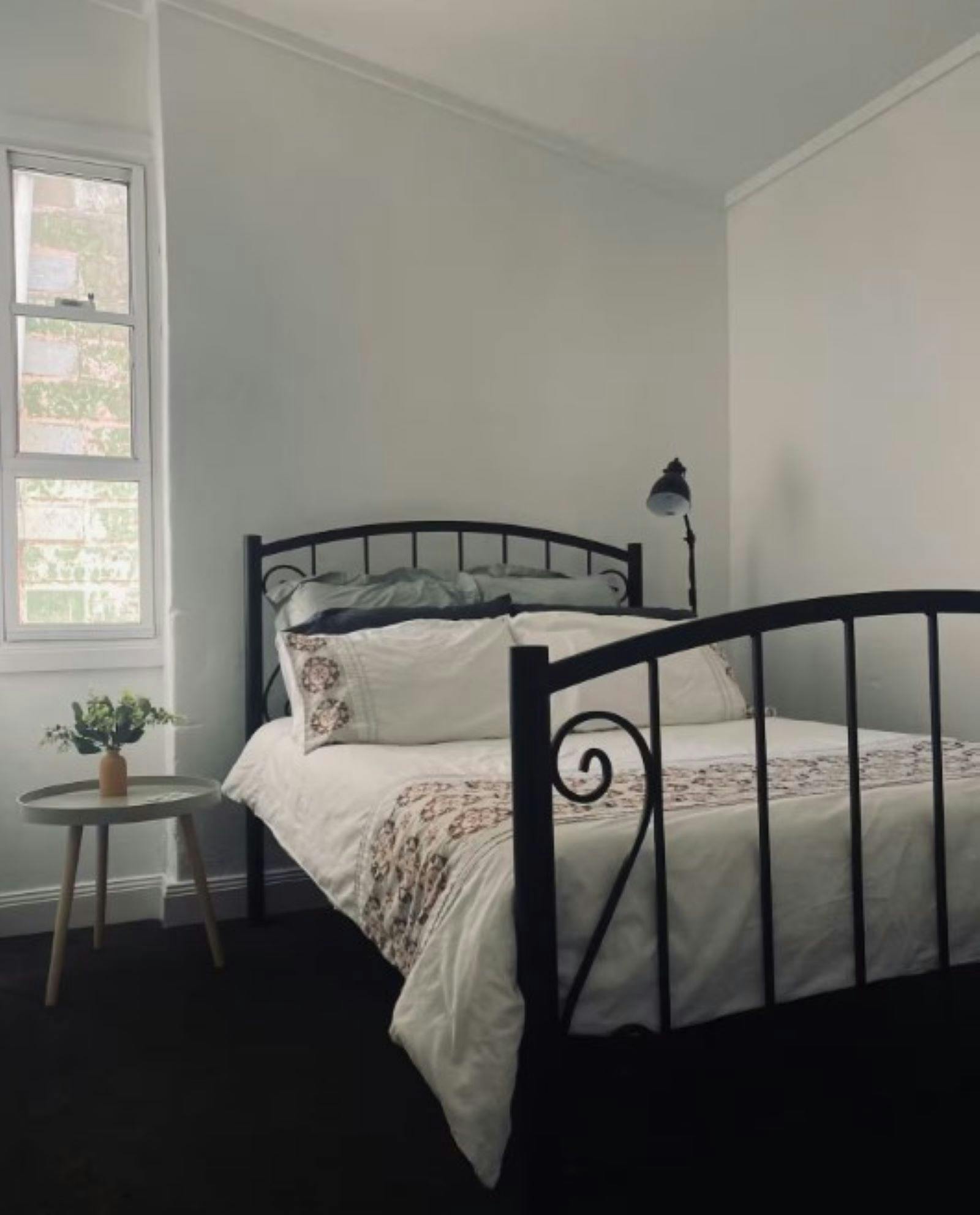 Crookwell Cottage bedroom