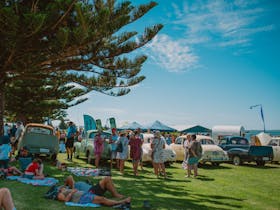 Over 100 cars lined the Tumby Bay foreshore in the 2022 Car Rally