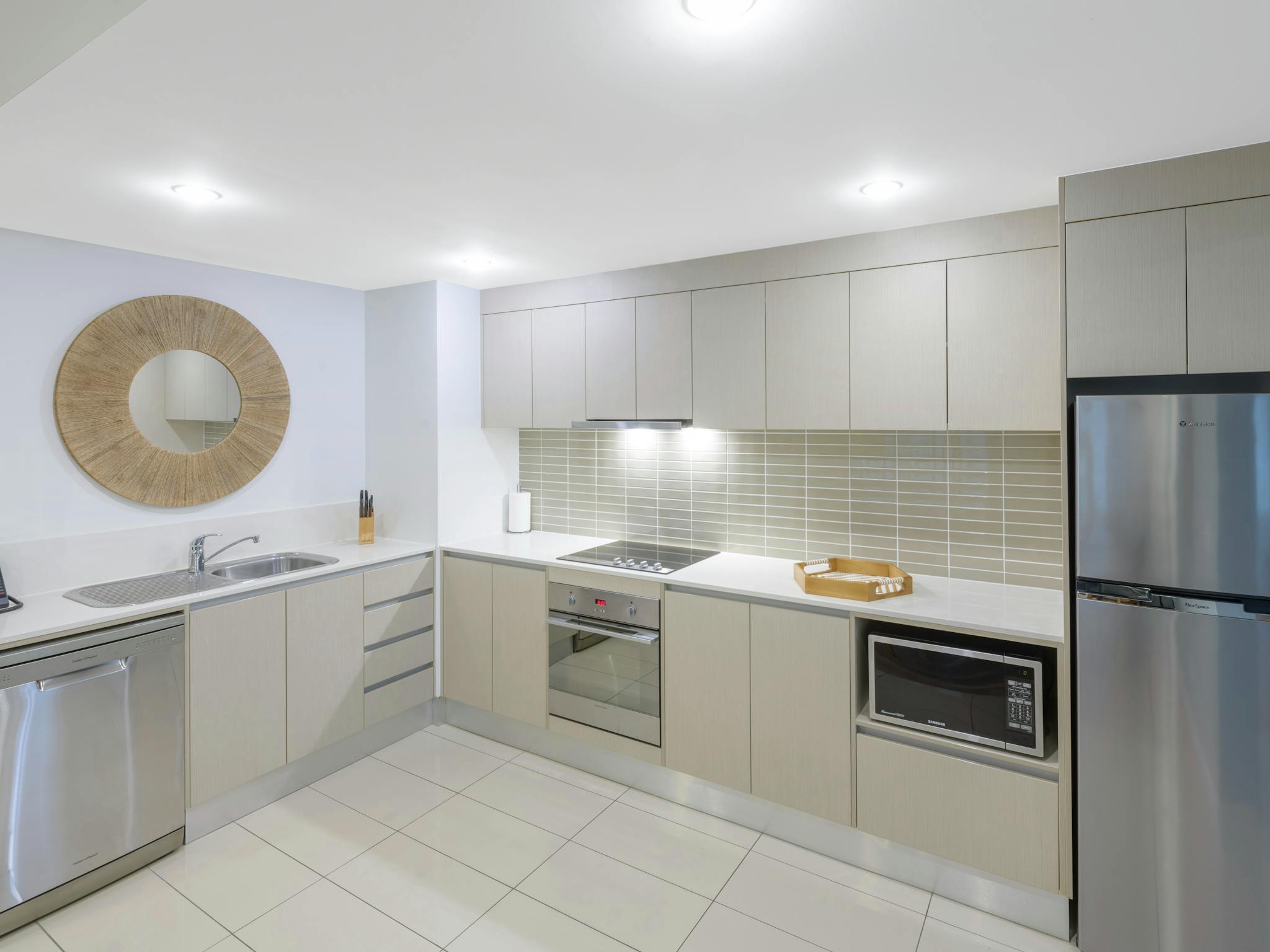 Ramada Resort by Wyndham Port Douglas Standard One Bedroom Apartment kitchen Ramada Resort by Wyndham Port Douglas Standard One Bedroom Apartment kitchen