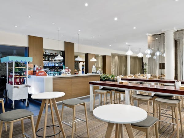 Thomas St Kitchen and Bar