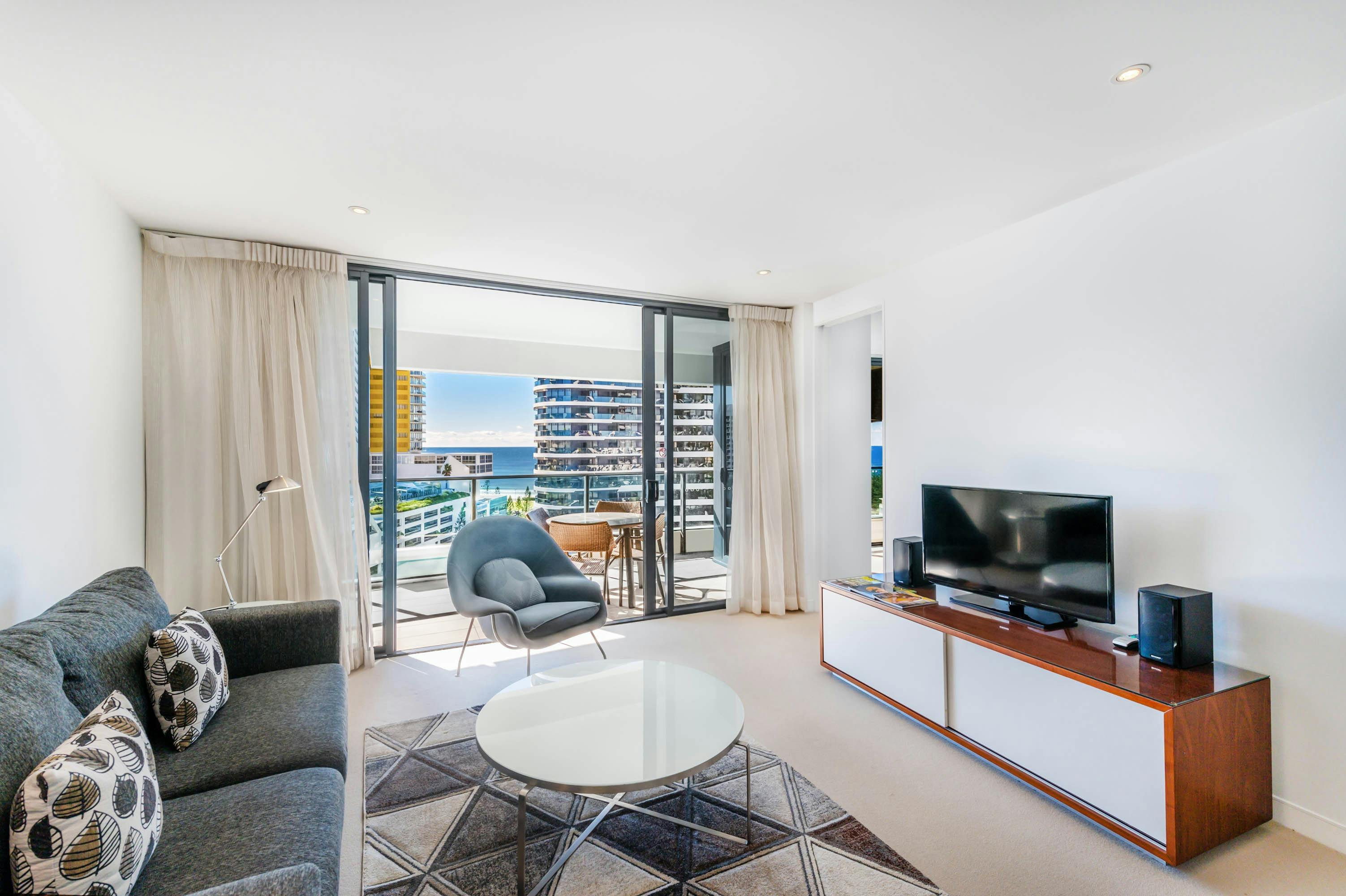 1 Bedroom Ocean Suite
