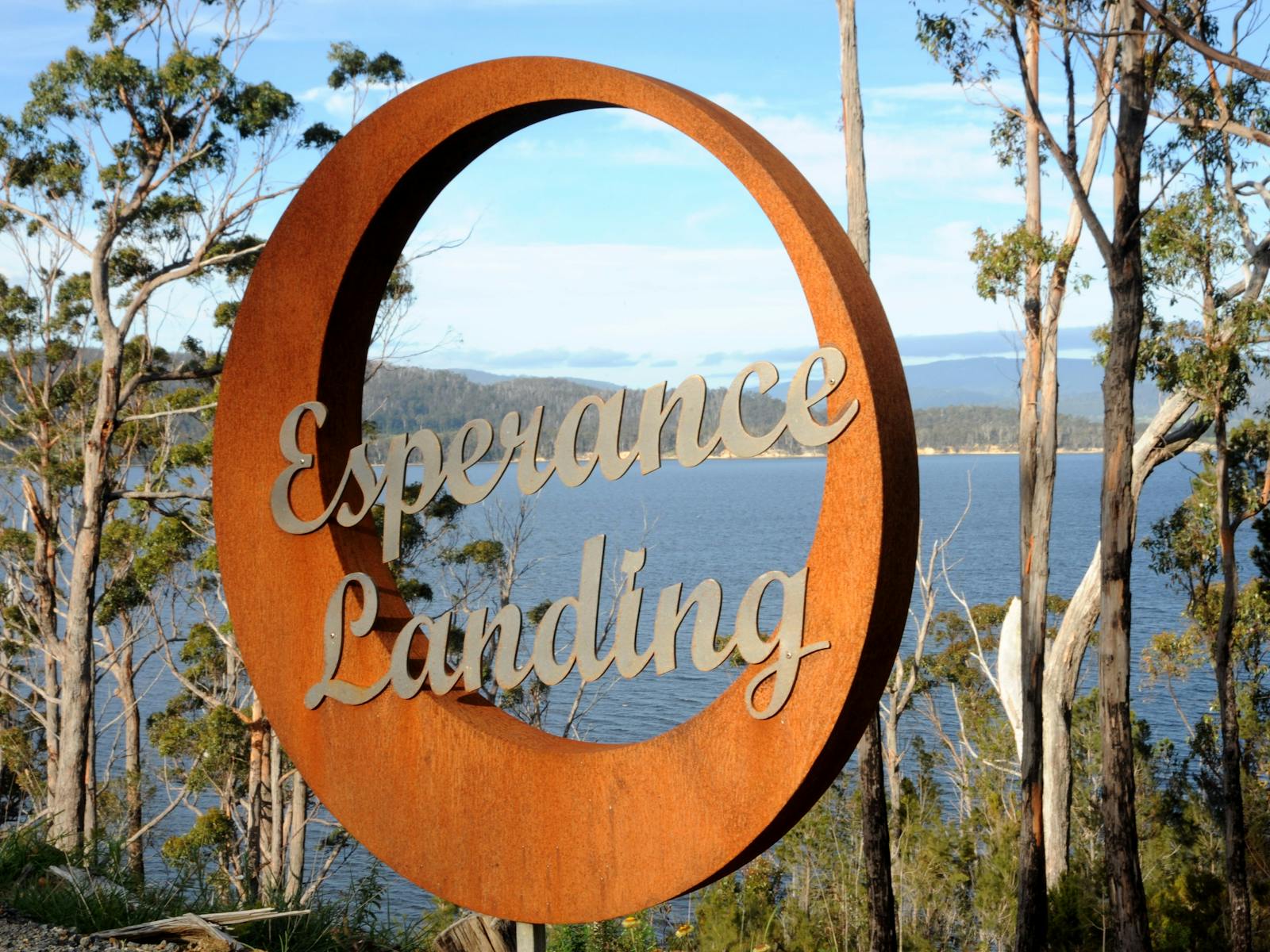 Esperance landing