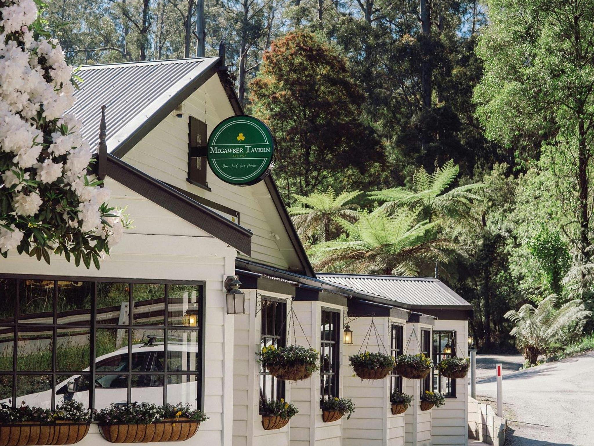 Easter Weekend at the  Micawber Tavern