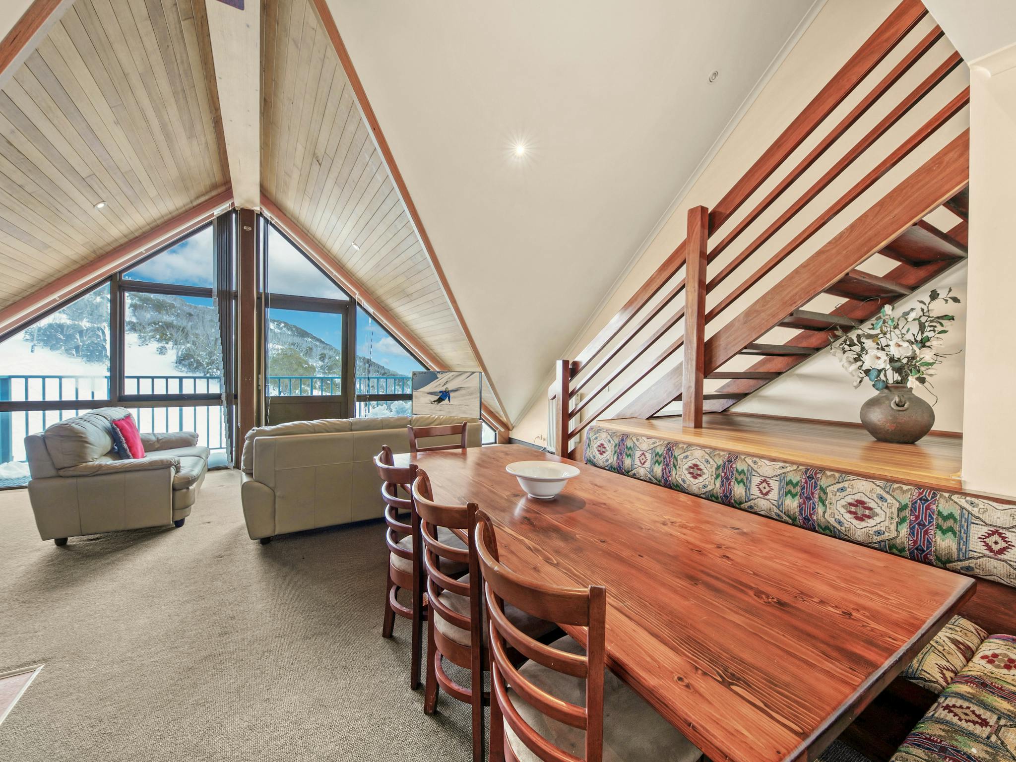 Penthouse Living/dining room