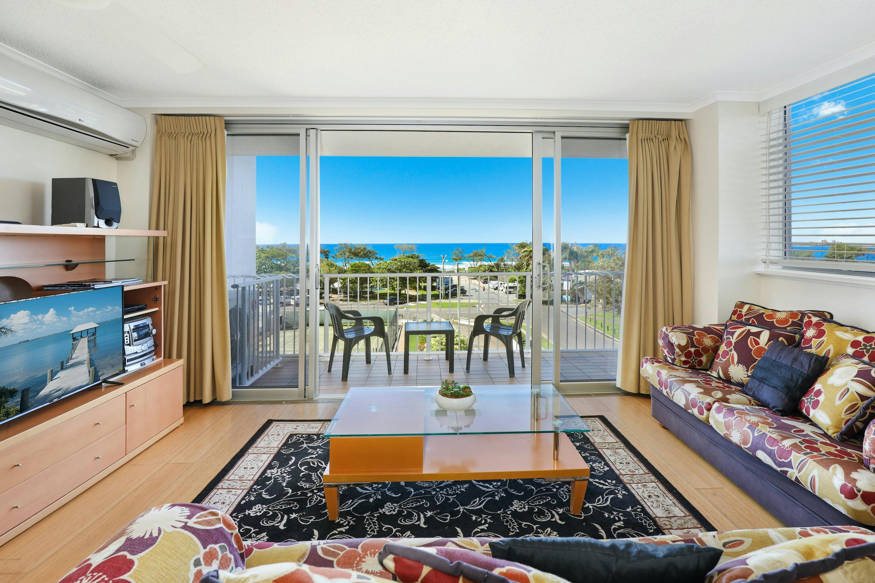 3 Bedroom Filtered Ocean View Apartment