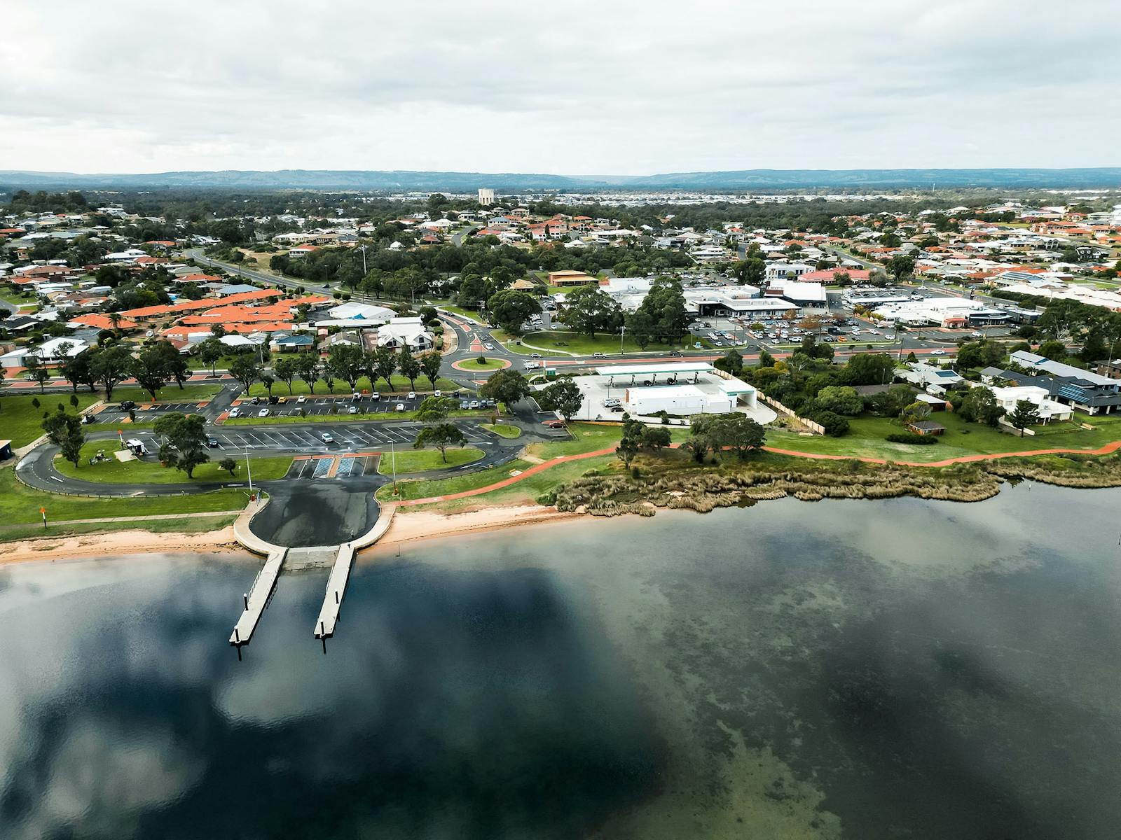 Ridley Place Foreshore on Leschenault Estuary