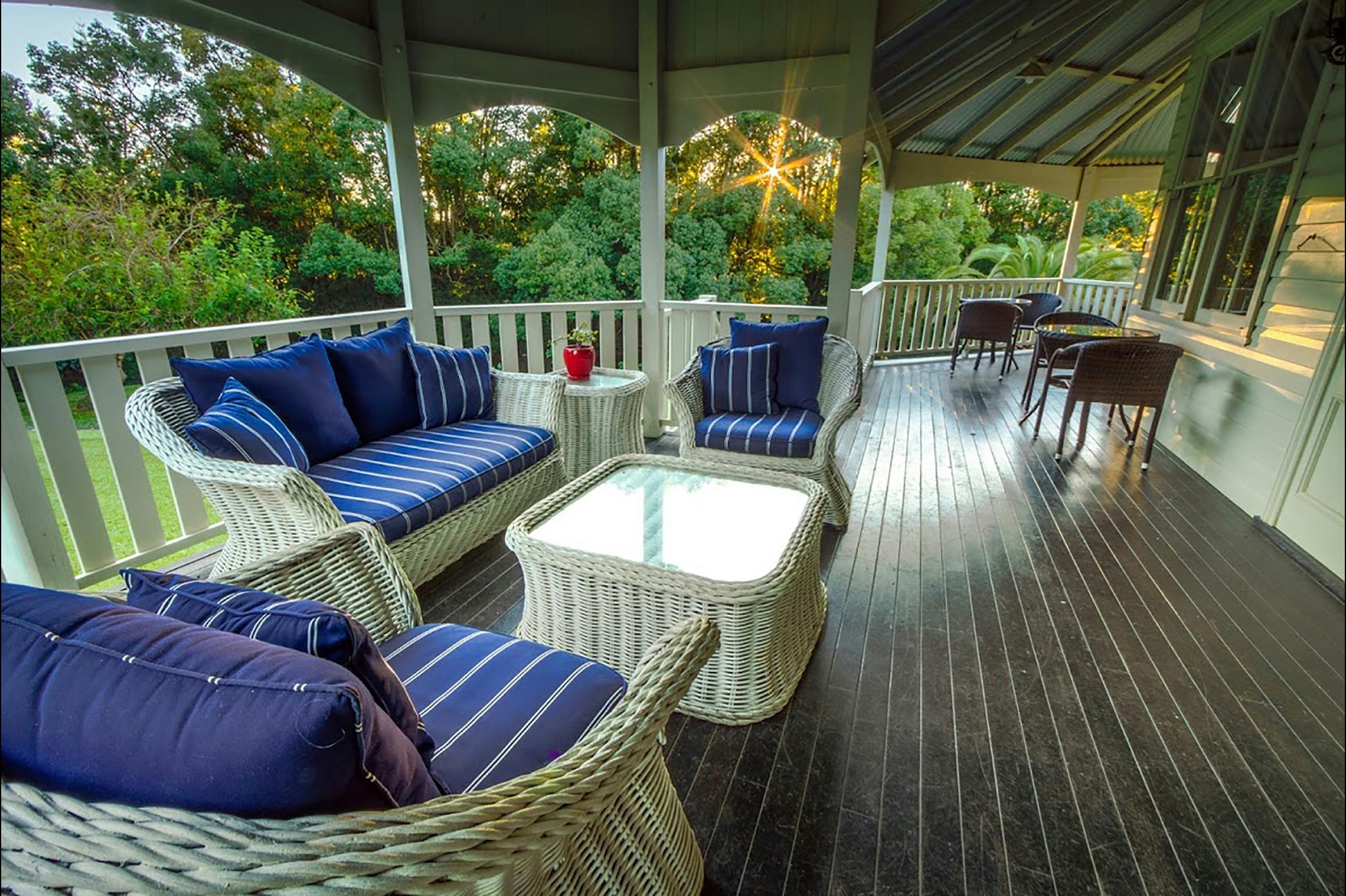 Bangalow Guesthouse NSW Holidays & Things to Do