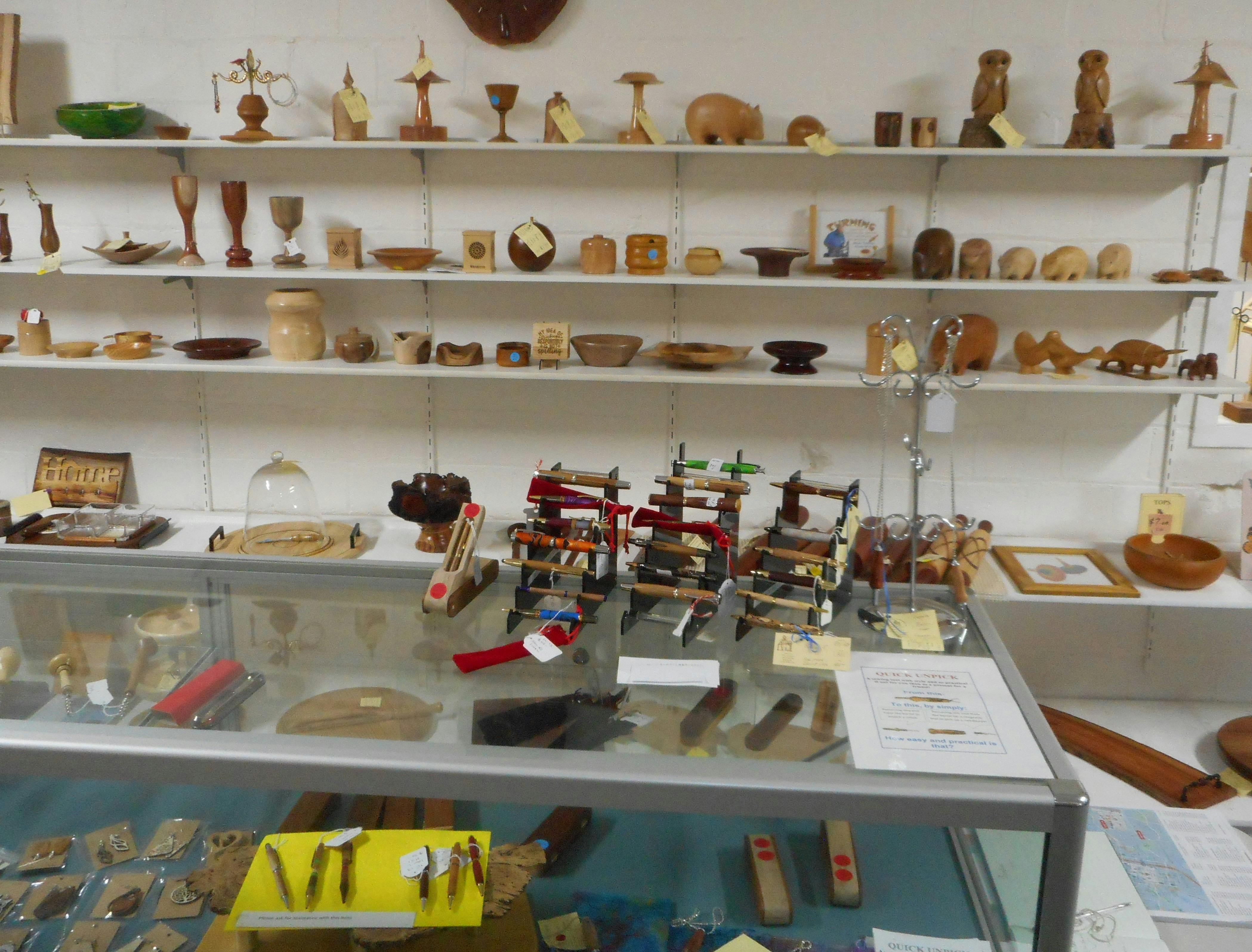 Cottage/Shop located at Gateway Island. Wodonga Vic