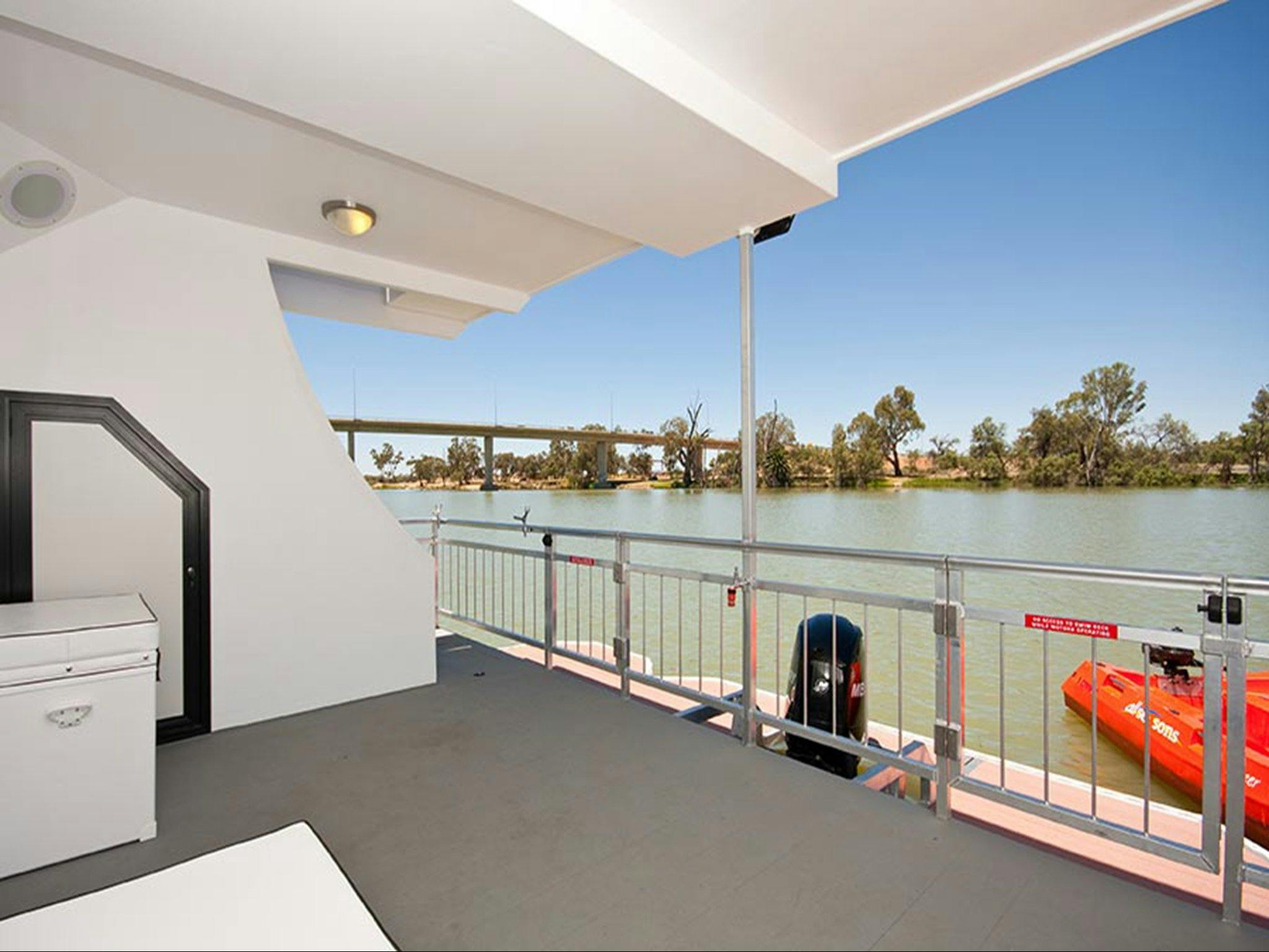 Sweet Indulgence rear deck
