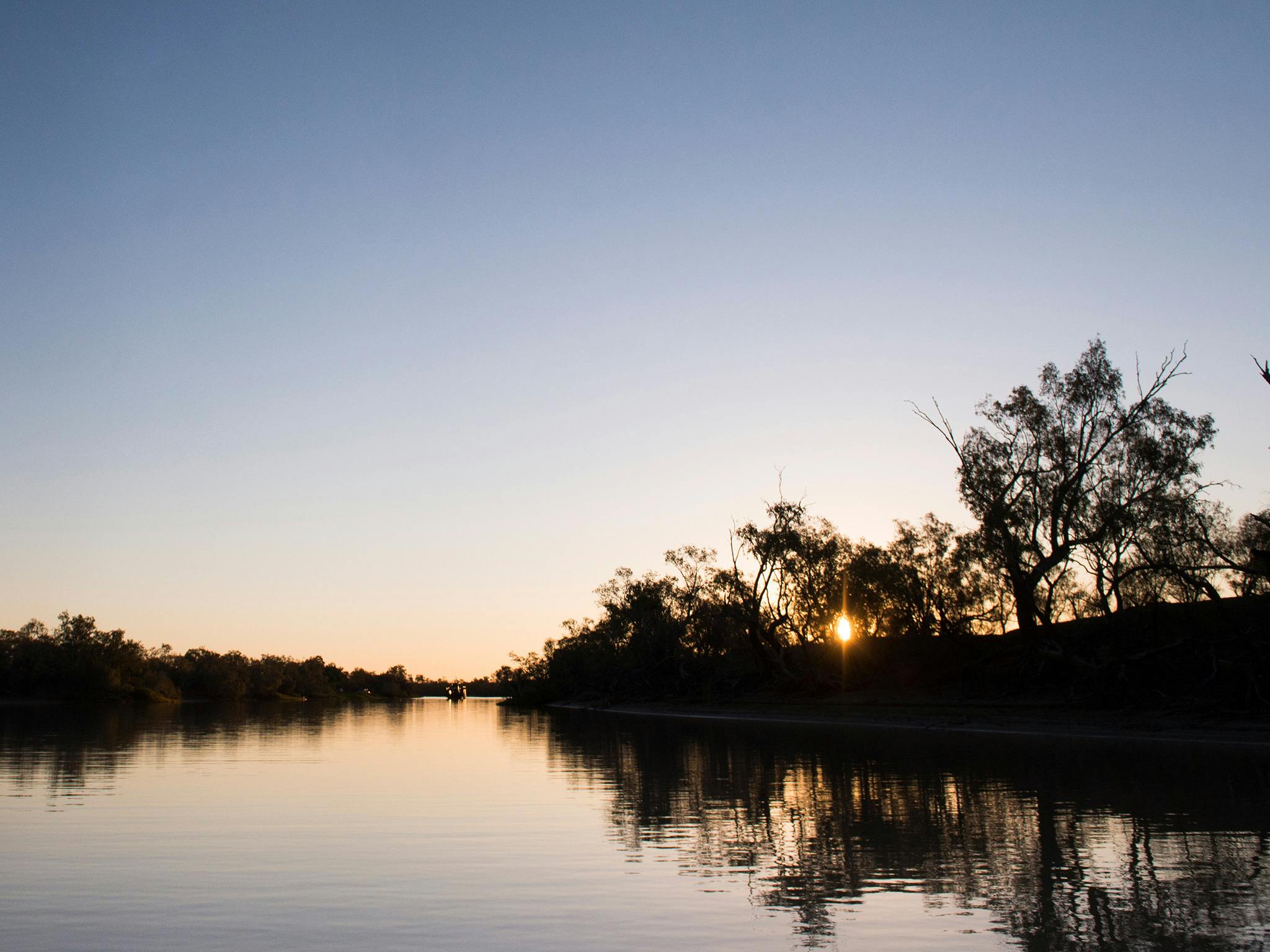 Sunset view of the Thomson River