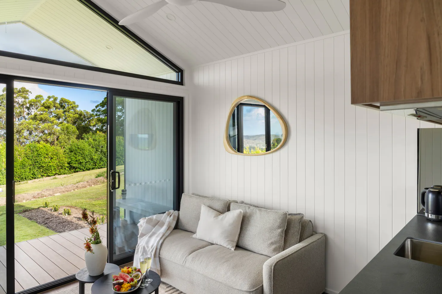 lounge coastview estate