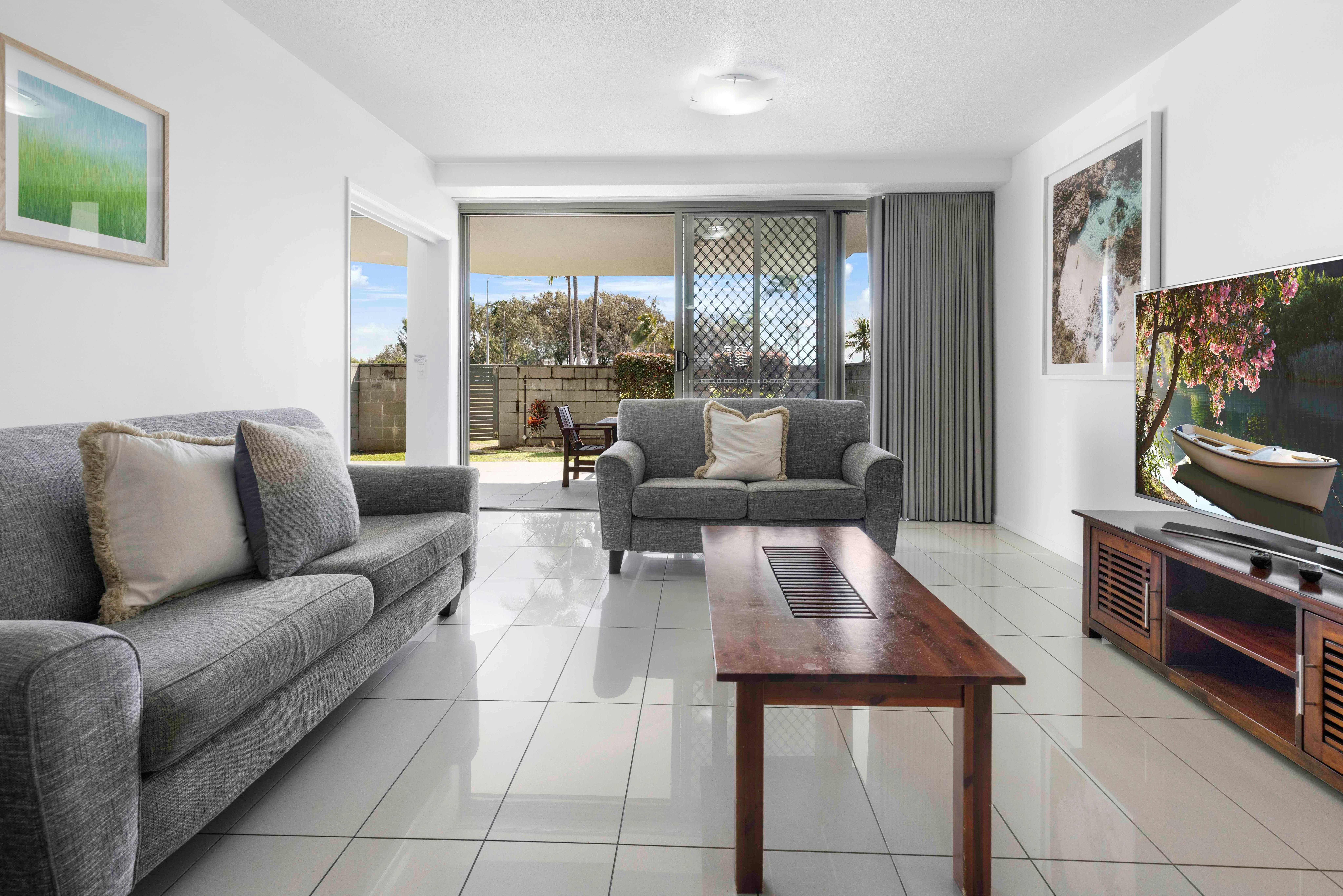 3 Bedroom Courtyard Ocean View