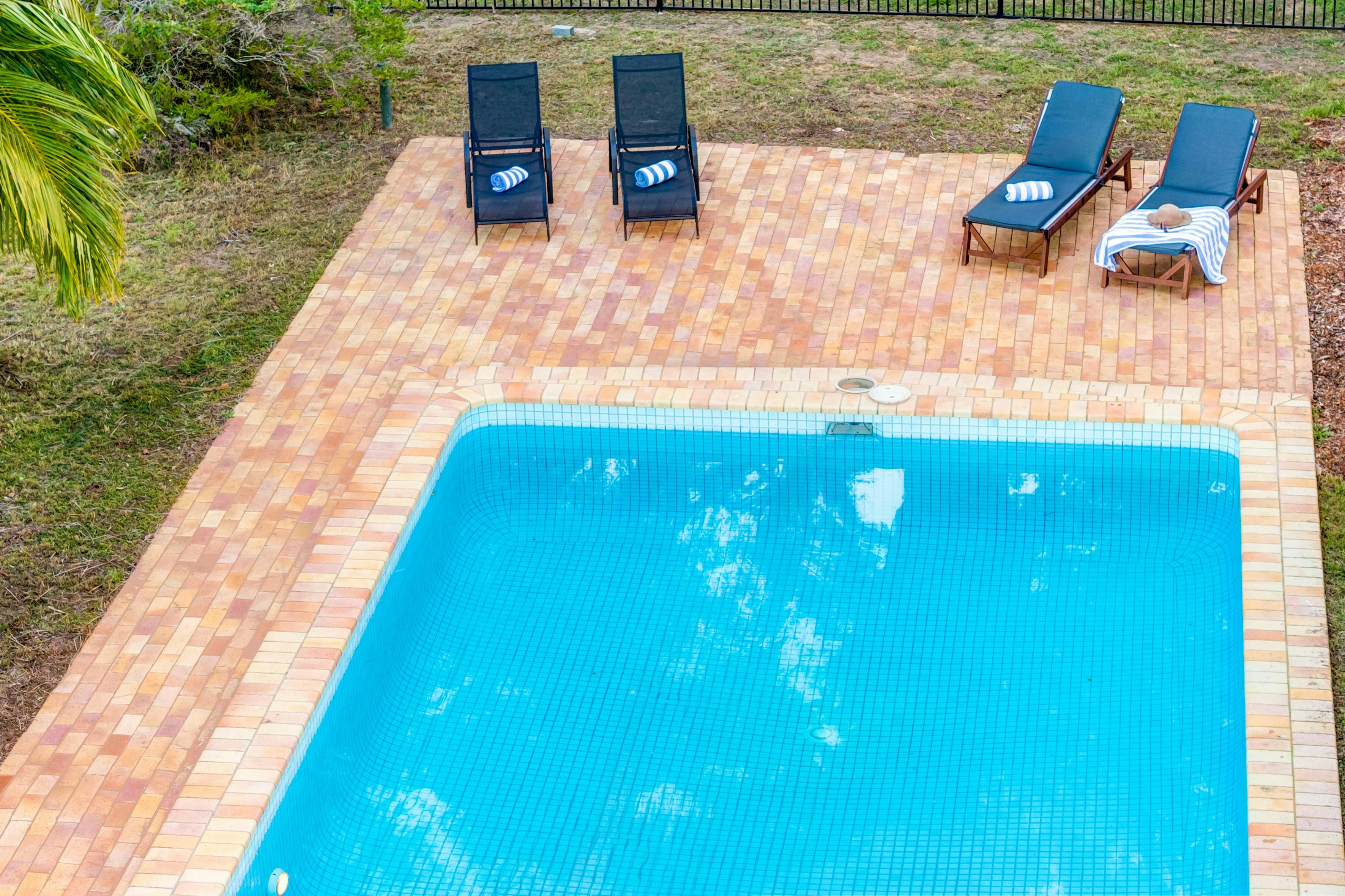 Cool off in summer in the pool!