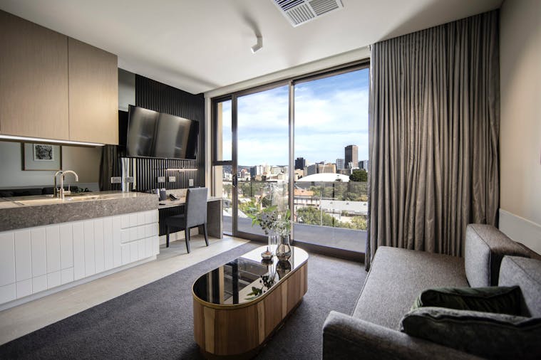 Majestic M Suites, Majestic Two Bedroom Suite - Adelaide ...