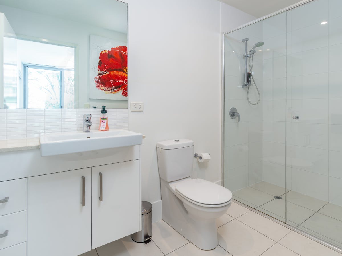 Ensuite