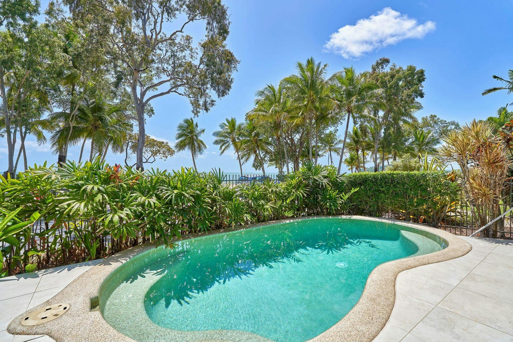Pool Views - Clifton Beach