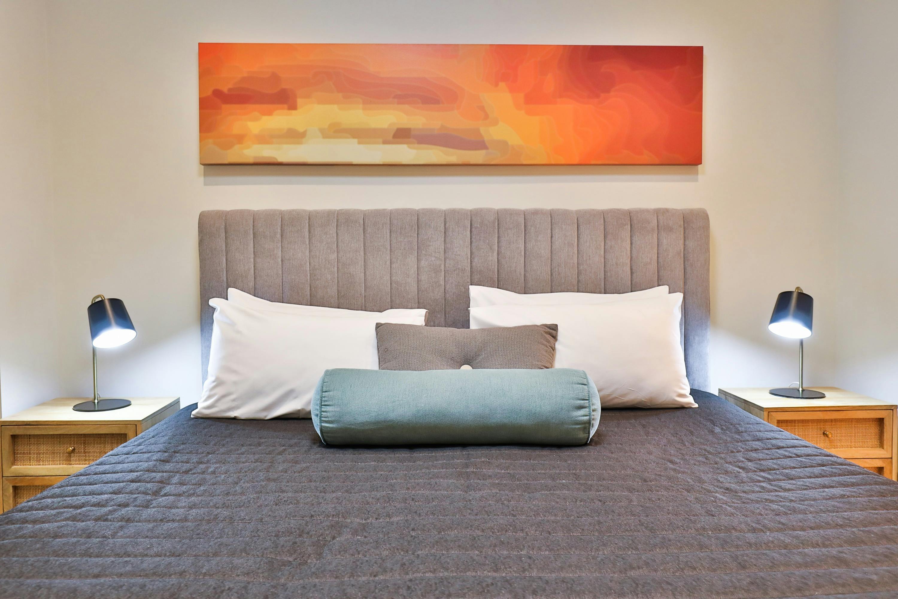 Indulge Apartments - Langtree Avenue