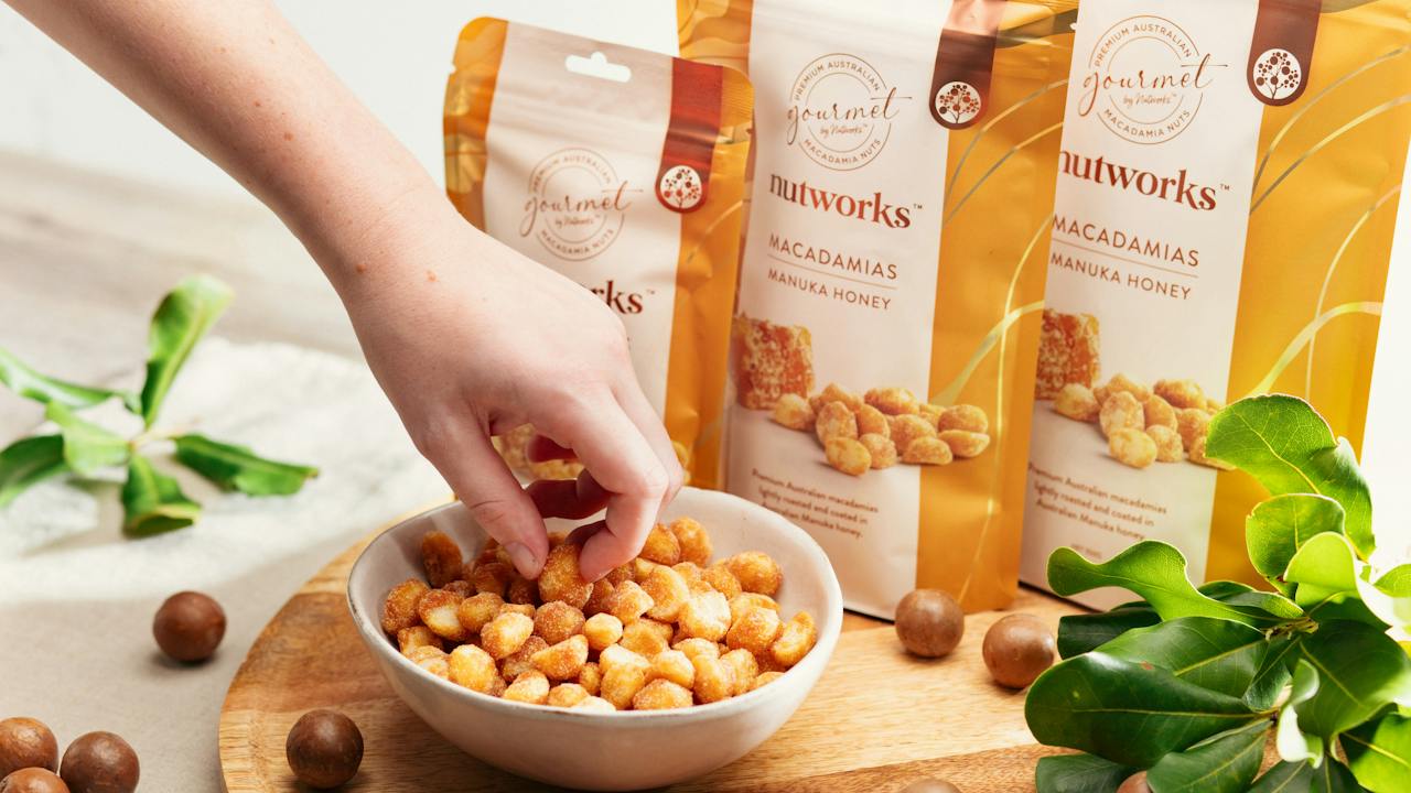 Manuka Honey Macadamias