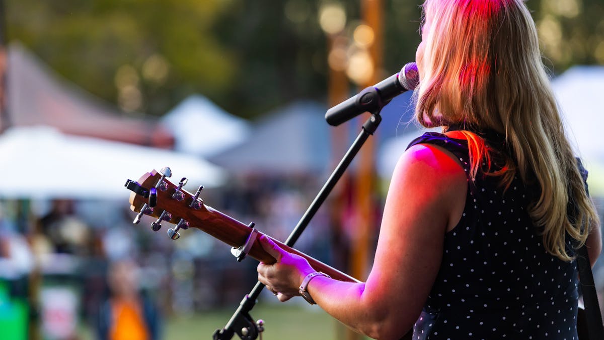 Singer at the Laidley Spring Festival