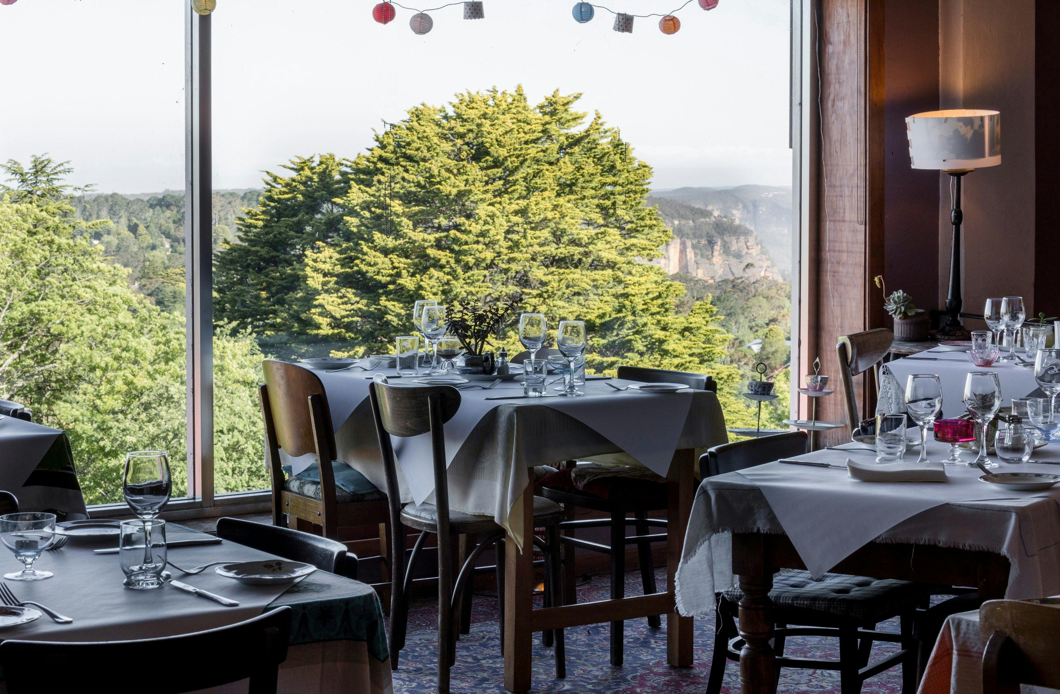 아발론 레스토랑 앤 칵테일 바