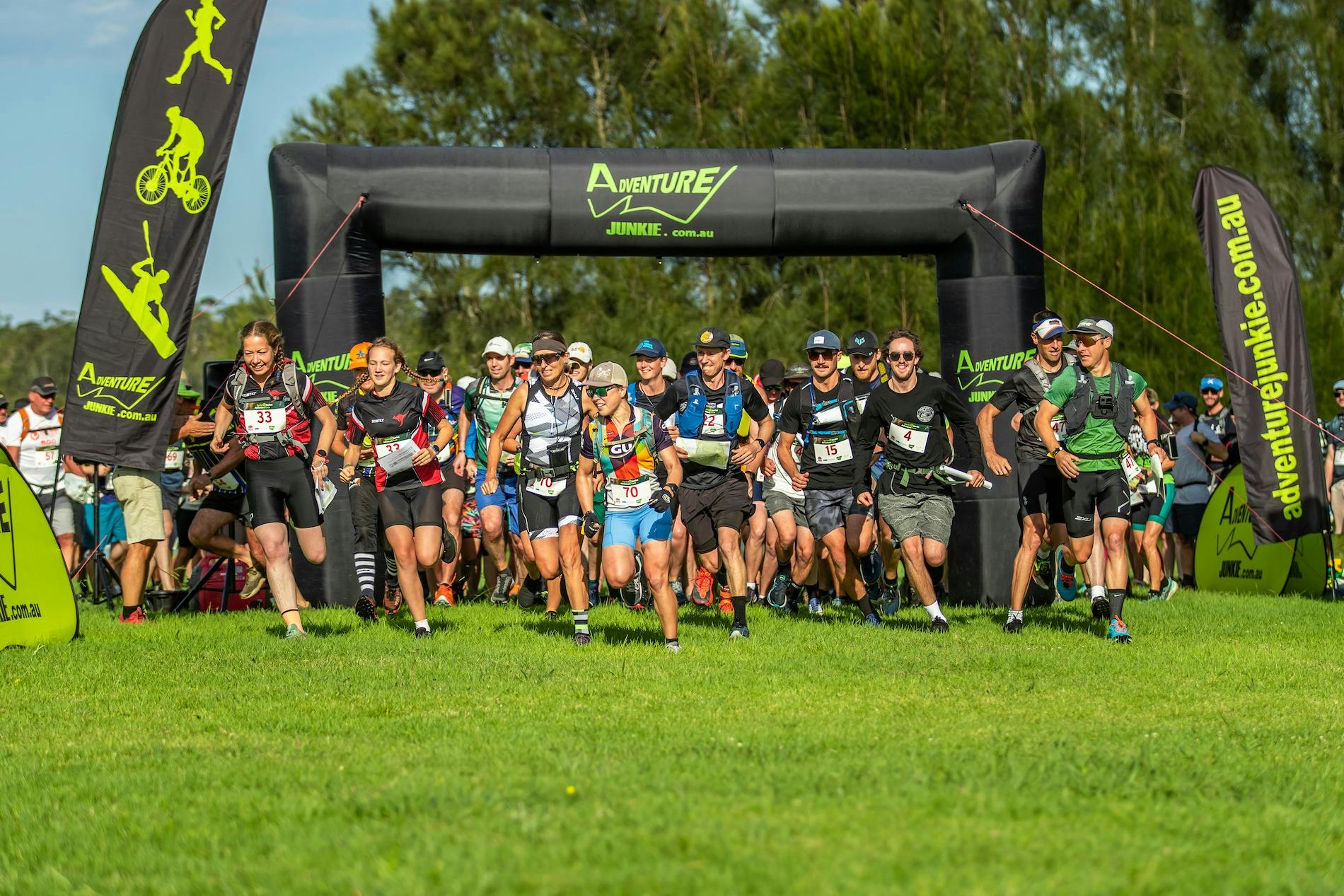 start of the event. participants are running