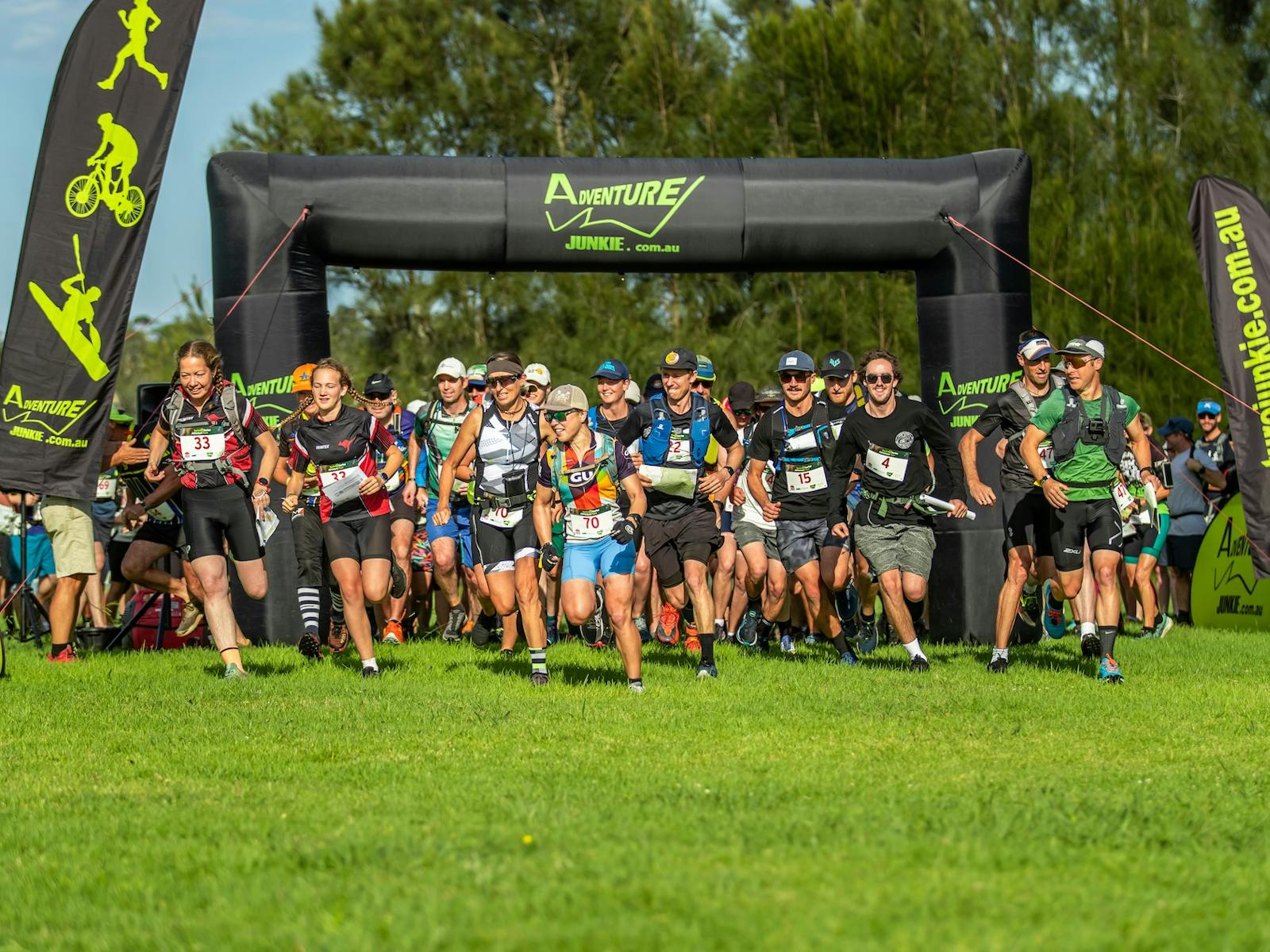 start of the event. participants are running