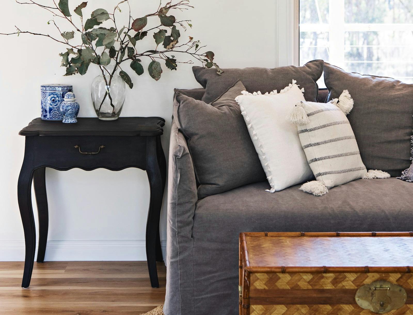 Lavender Cottage Lounge