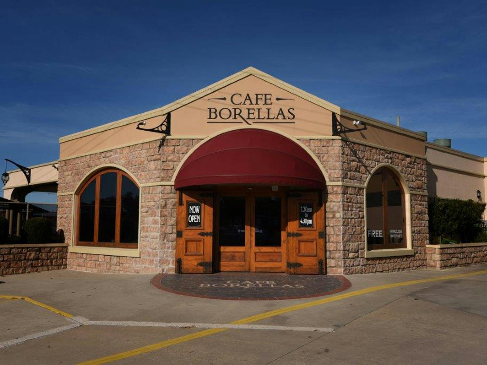 Cafe Borellas