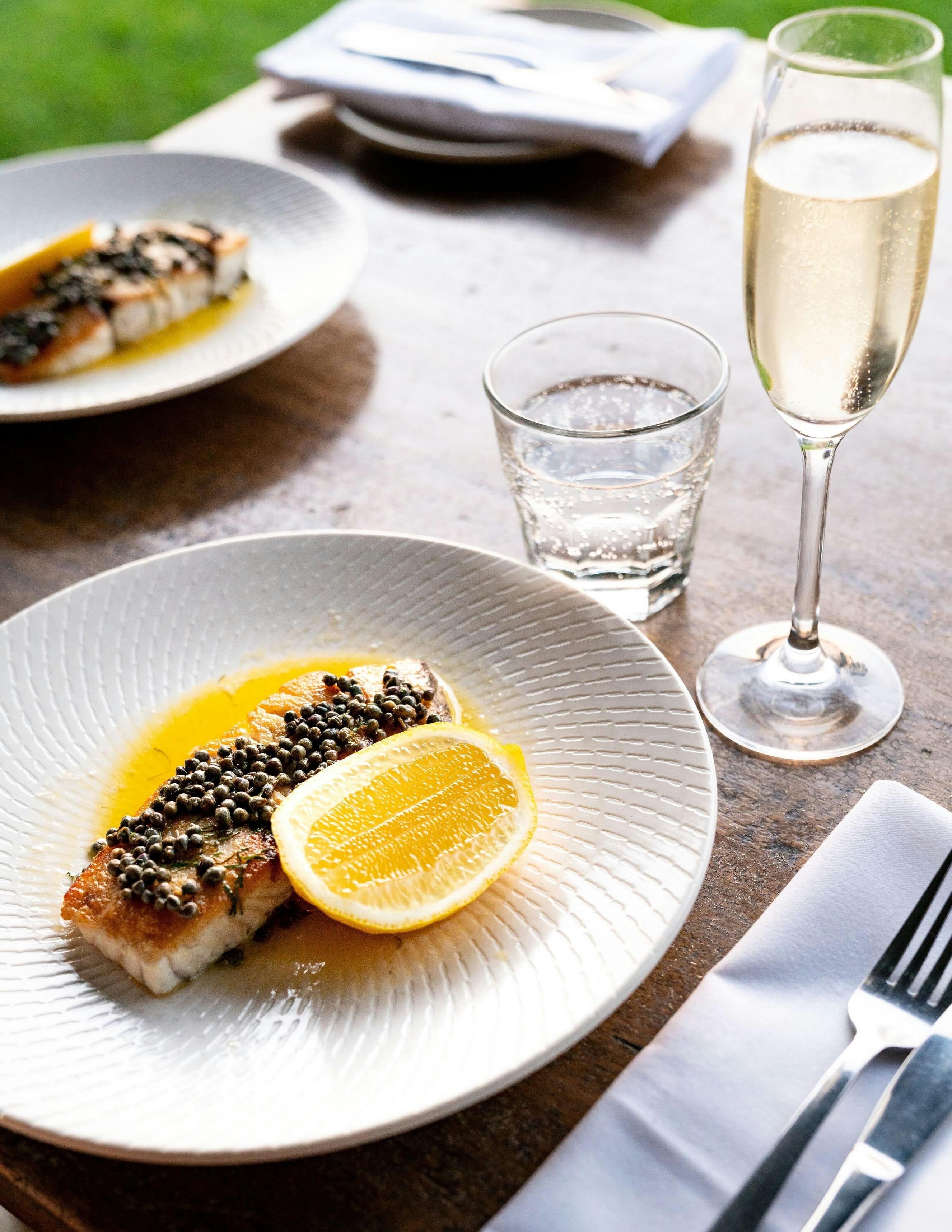 2 course dinner at silos estate, prosecco, shoalhaven