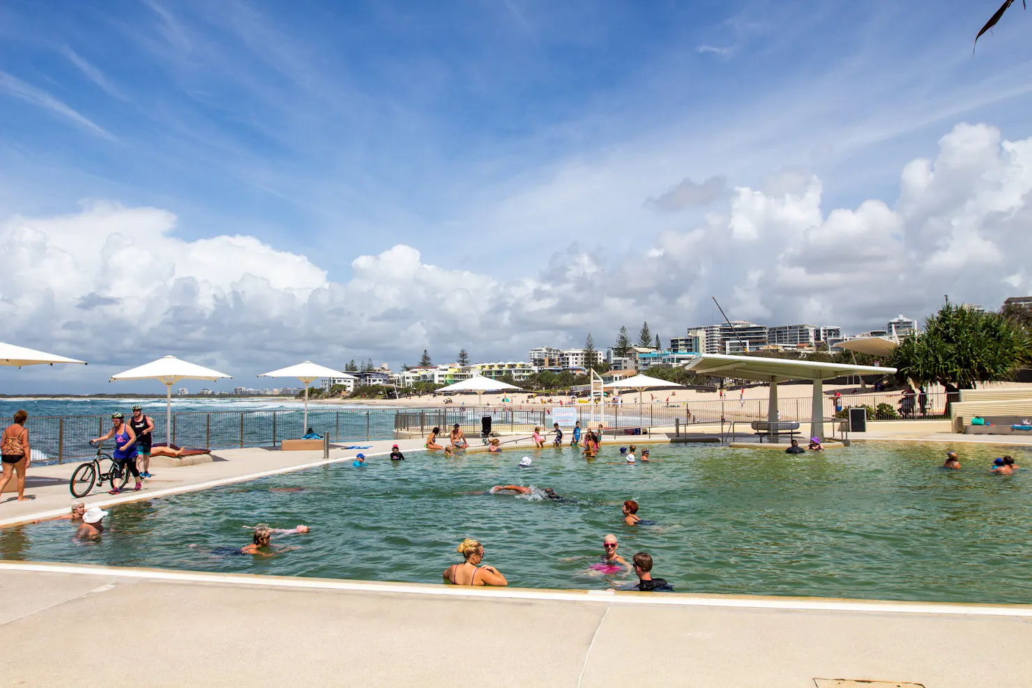 Kings Beach - Beachfront Salt Water Pool