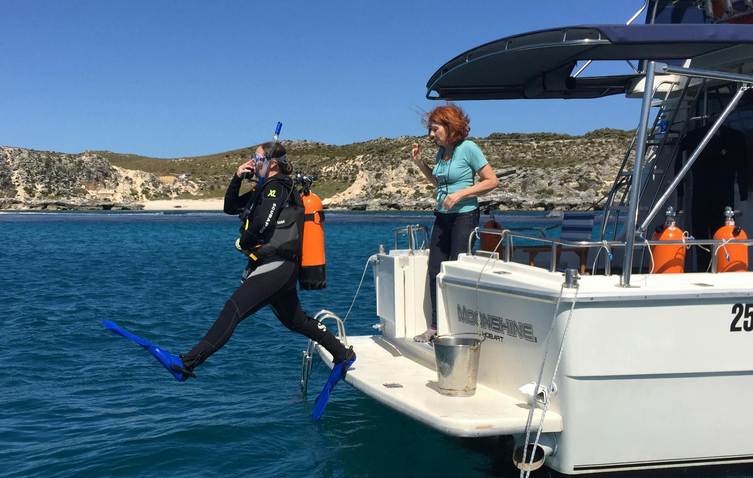 Bucket List Dive, Fremantle, Western Australia