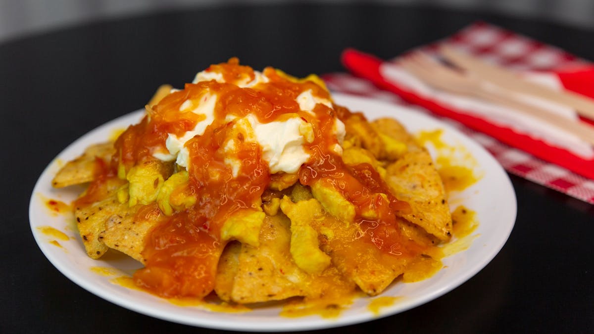 Chicken Mango Nachos