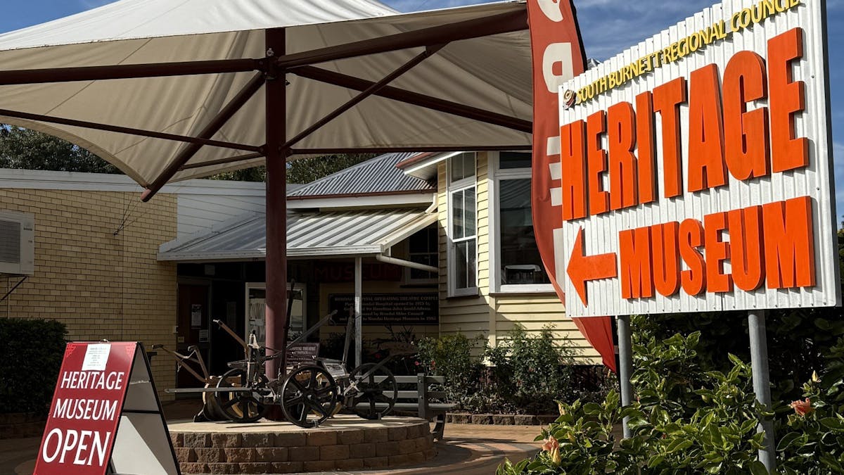 Wondai Heritage Museum buildings and signs