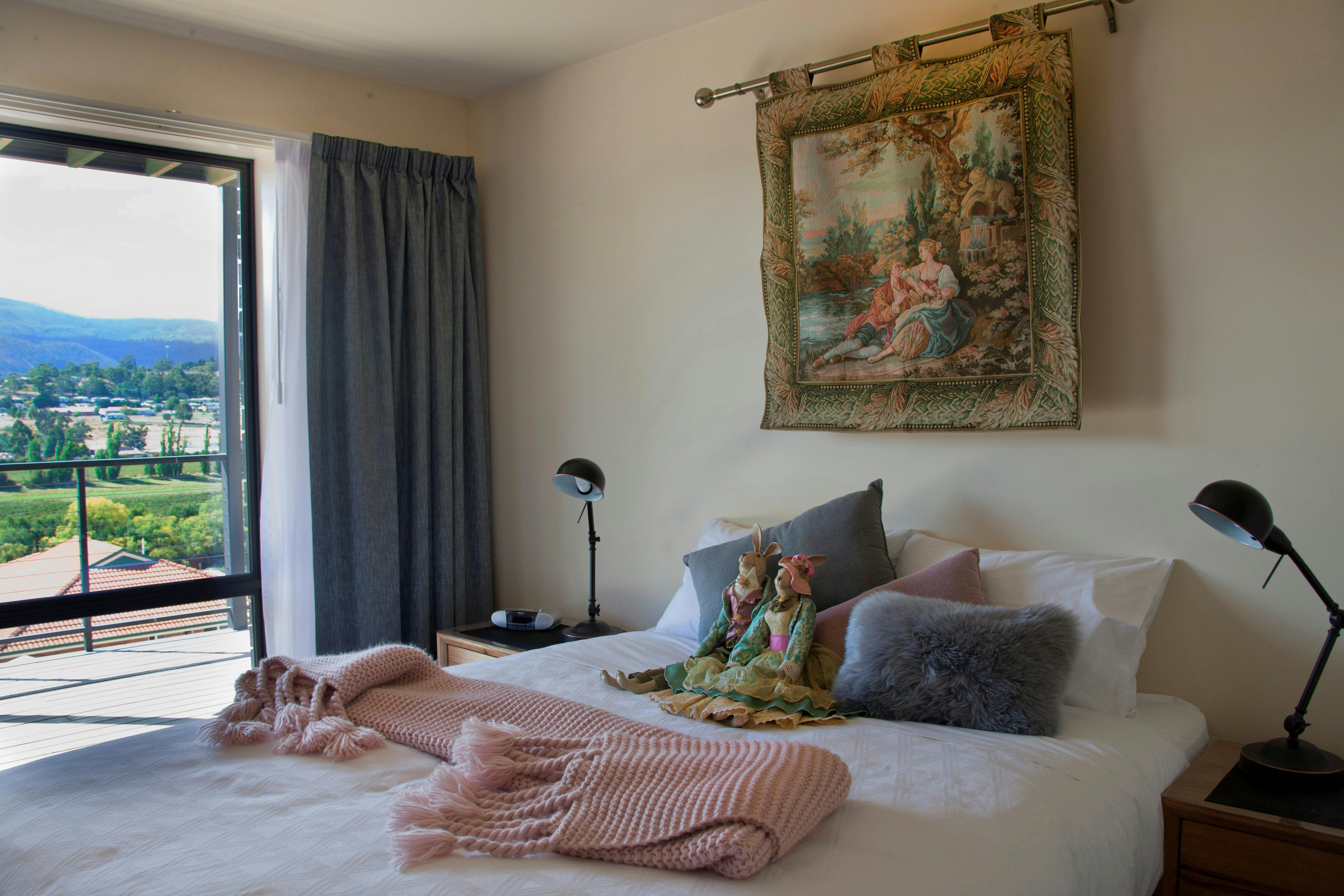 Lagre scenic window views