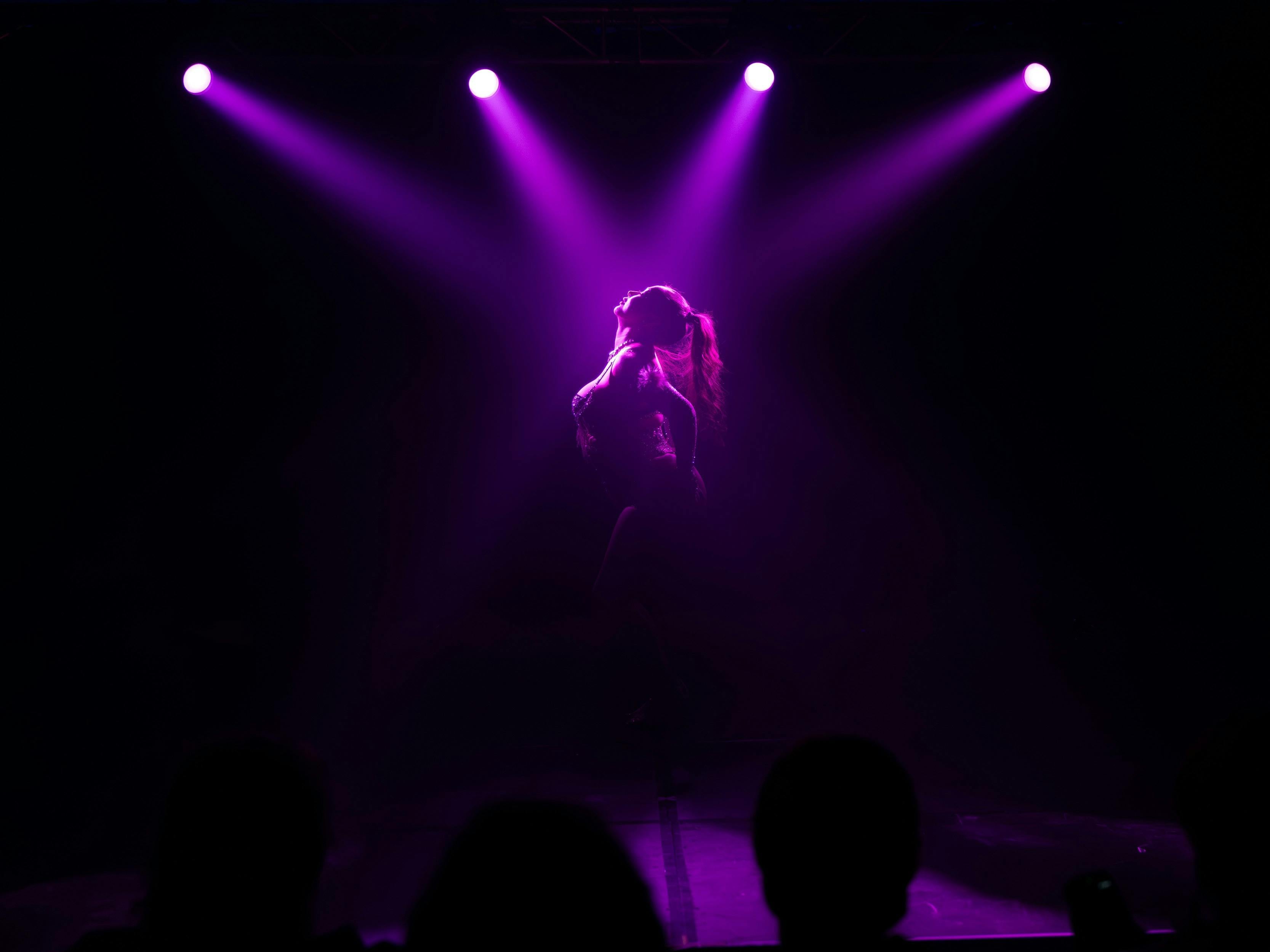 Naomi Heart Showgirl
