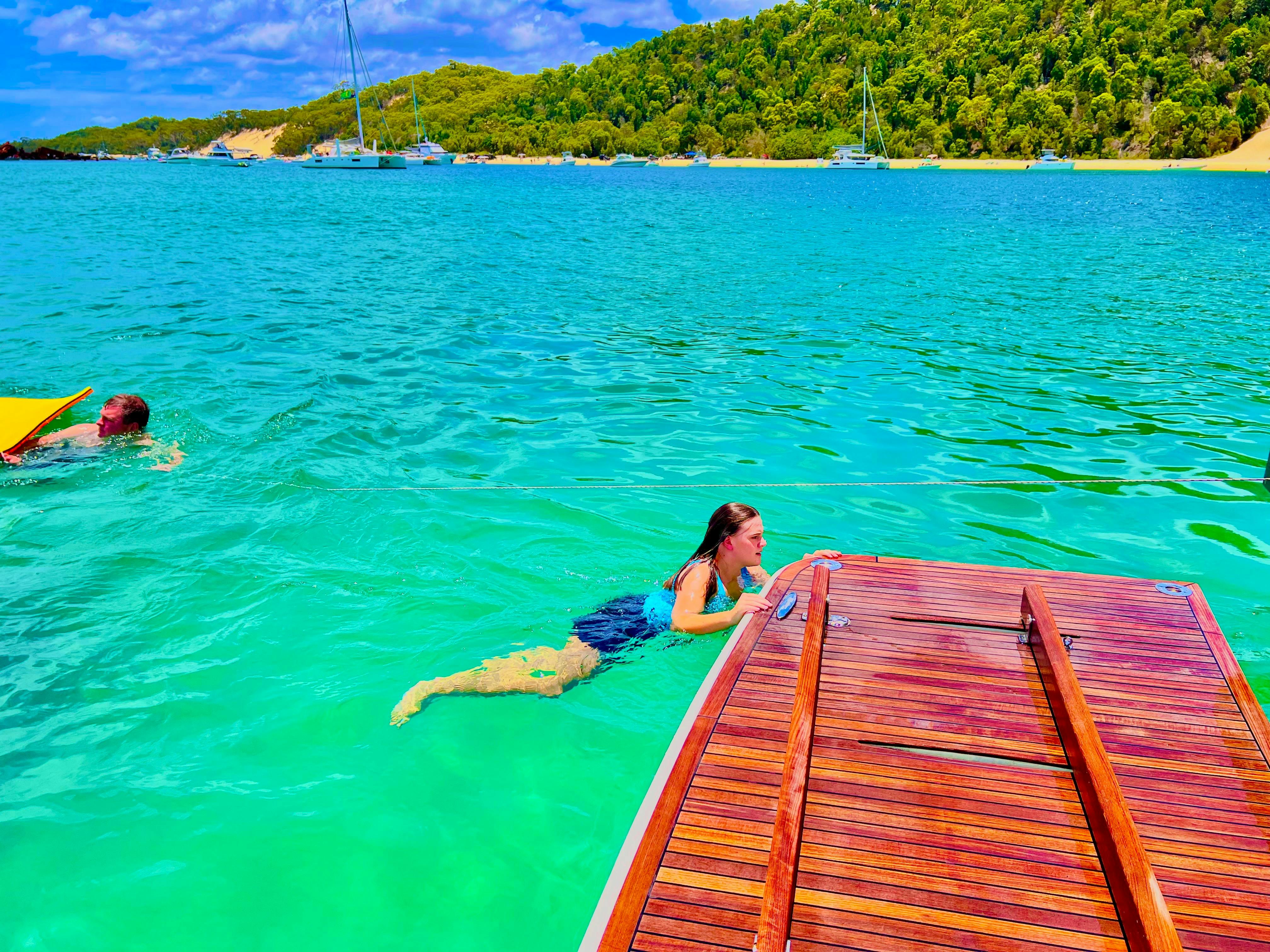 Tangalooma Wrecks - Guests swimming