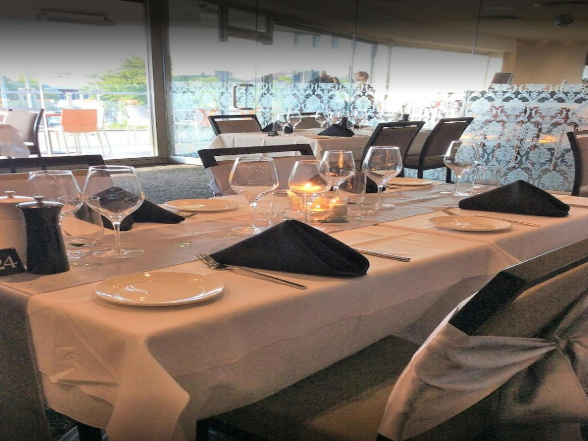 One7Eight Dining