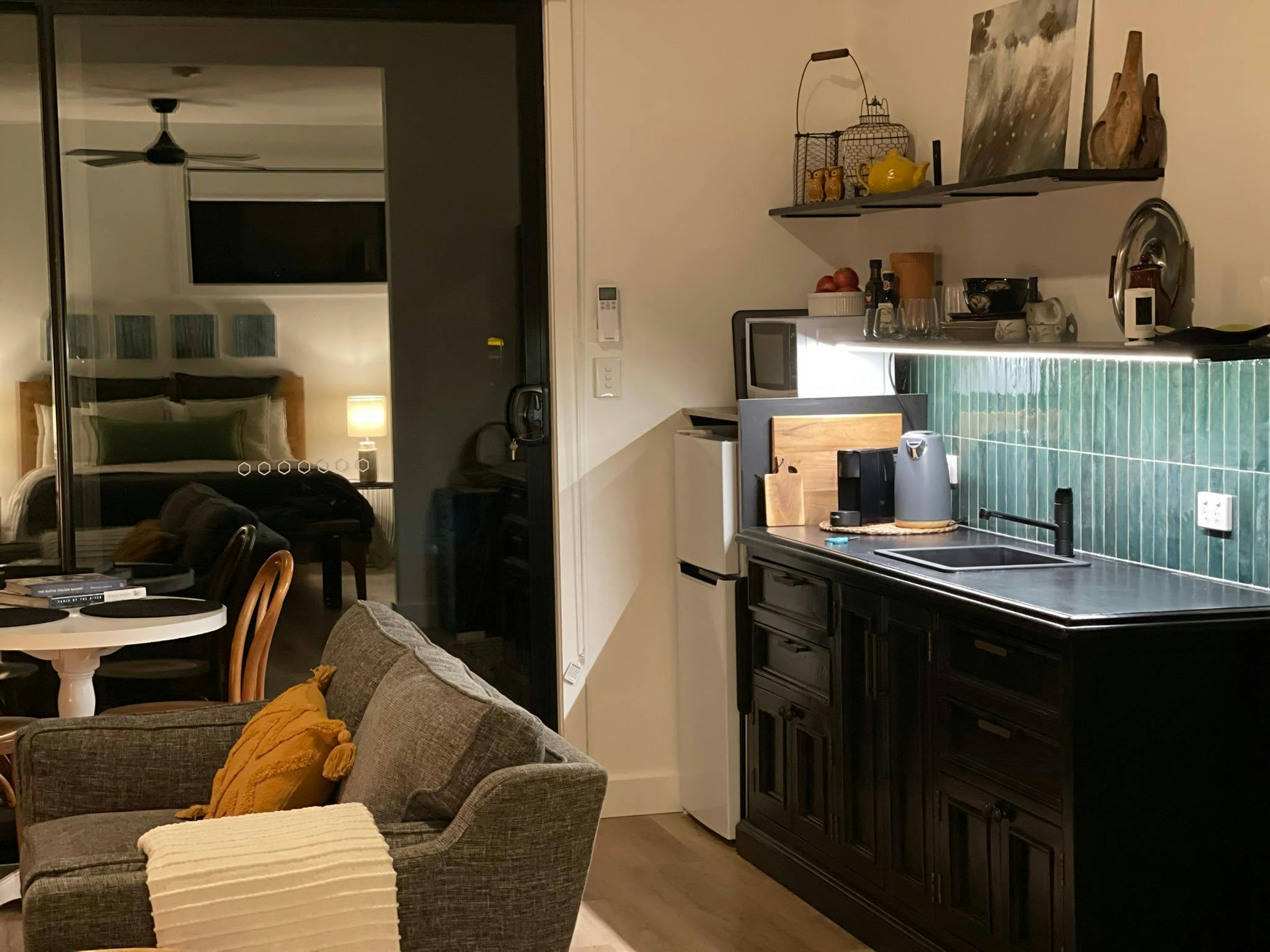 Kitchenette Living