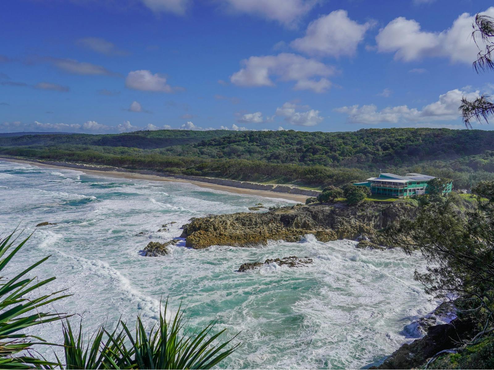 Ocean views Point Lookout Surf Life Saving Club at Main Beach, North Stradbroke Island (Minjerribah) Ocean views Point Lookout Surf Life Saving Club at Main Beach, North Stradbroke Island (Minjerribah)