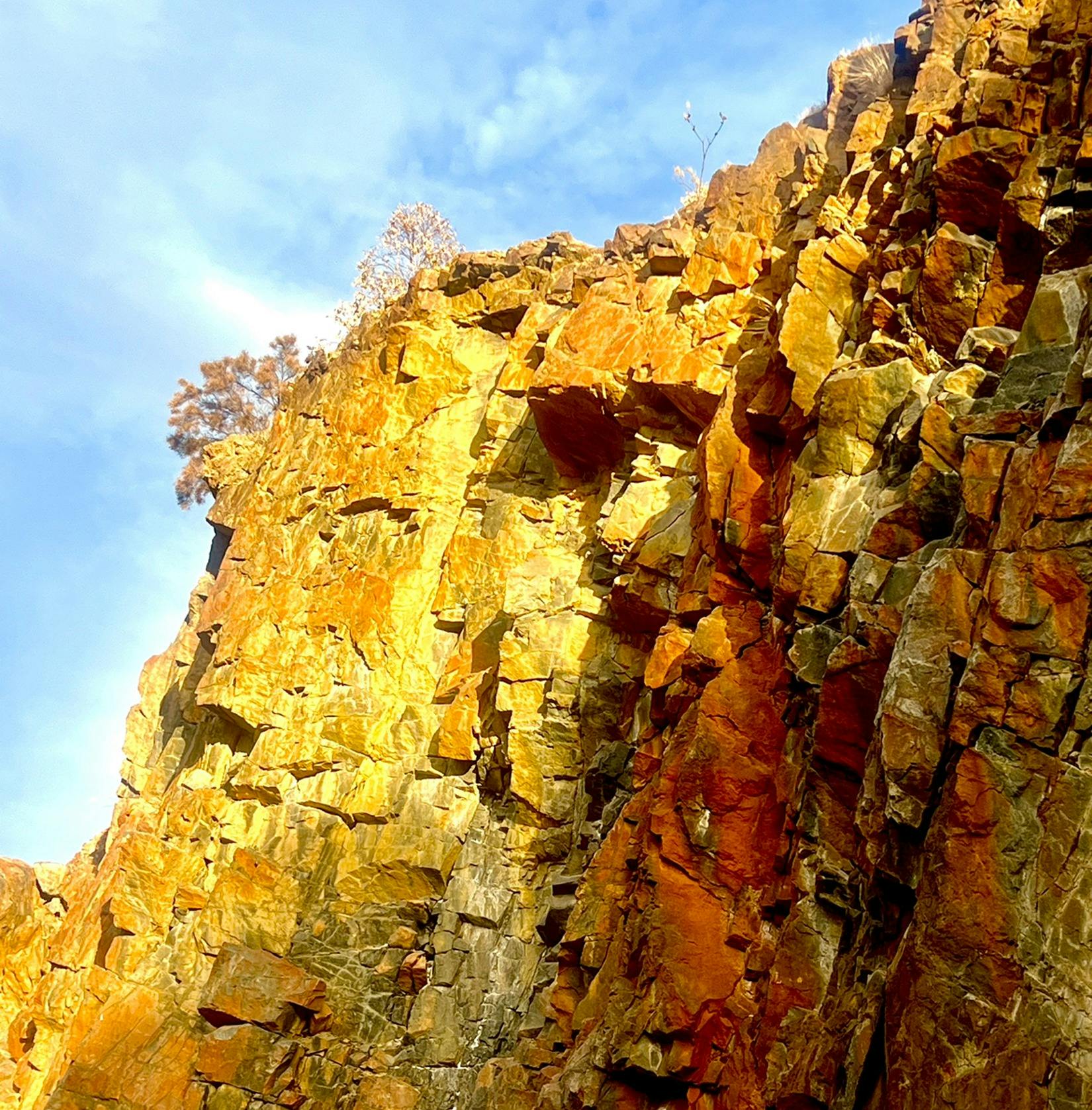Hills2