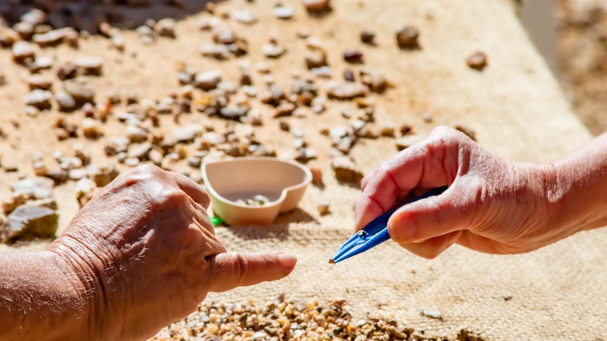 Finding Sapphires