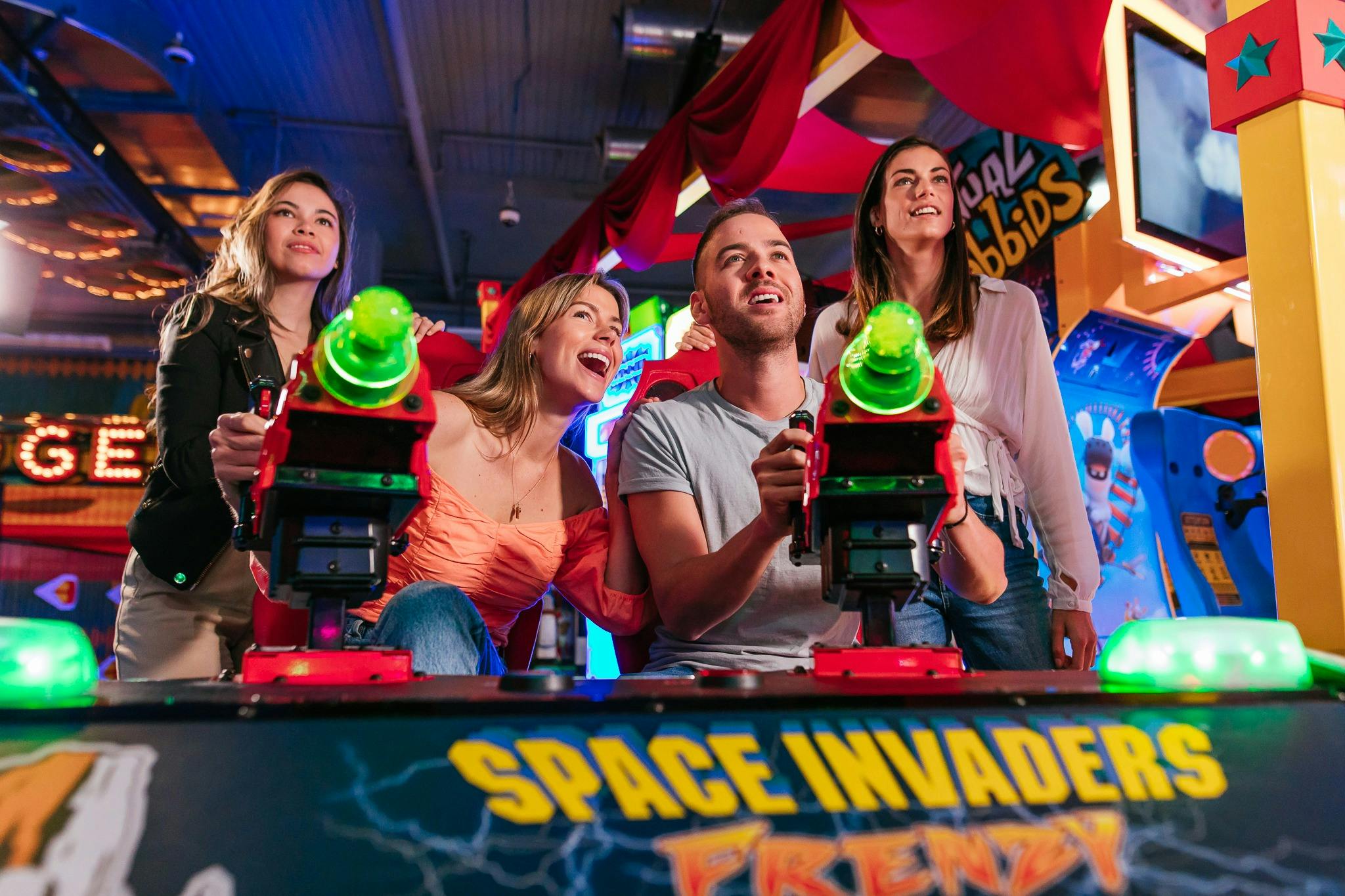 阿奇兄弟亞歷山大