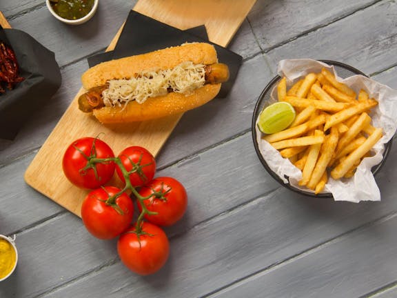 5 Dogs Gourmet Hot Dogs - Mount Gravatt