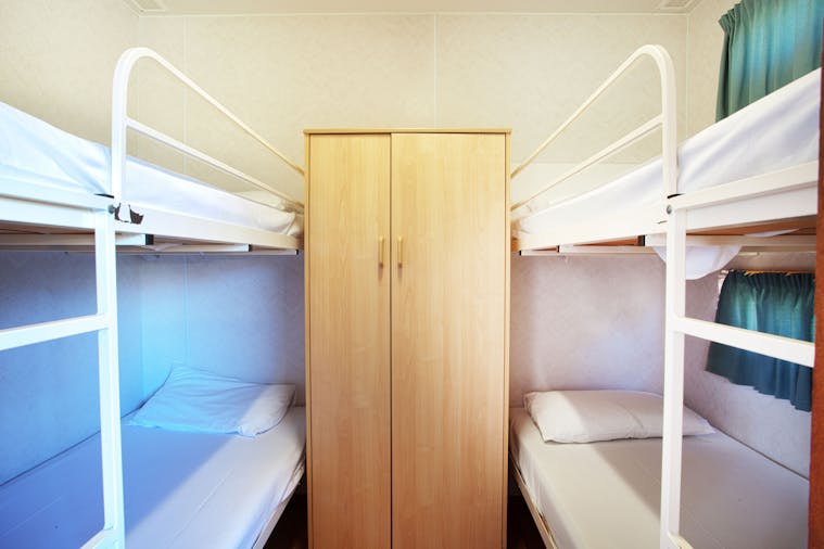 Standard 2 Bedroom Cabin Sleeps 6 Pet Friendly