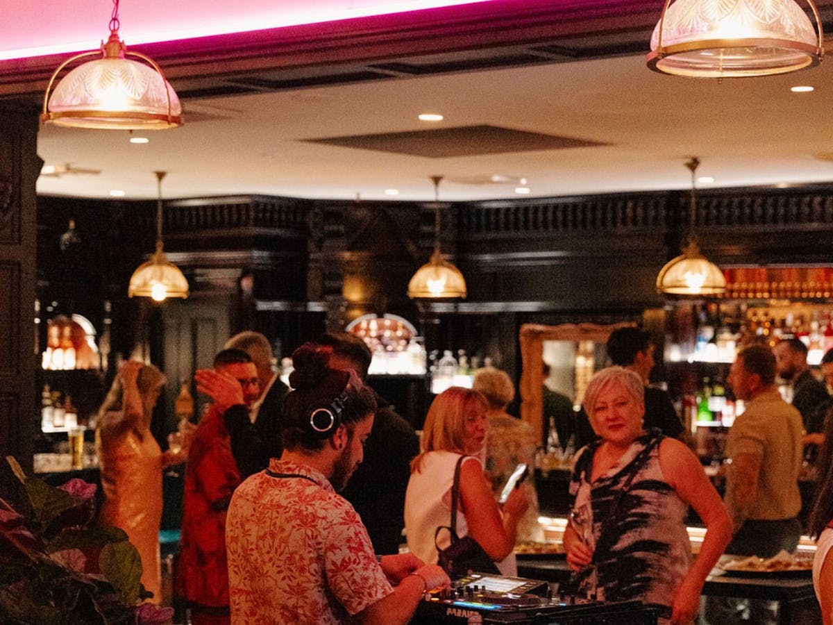 Dj Set