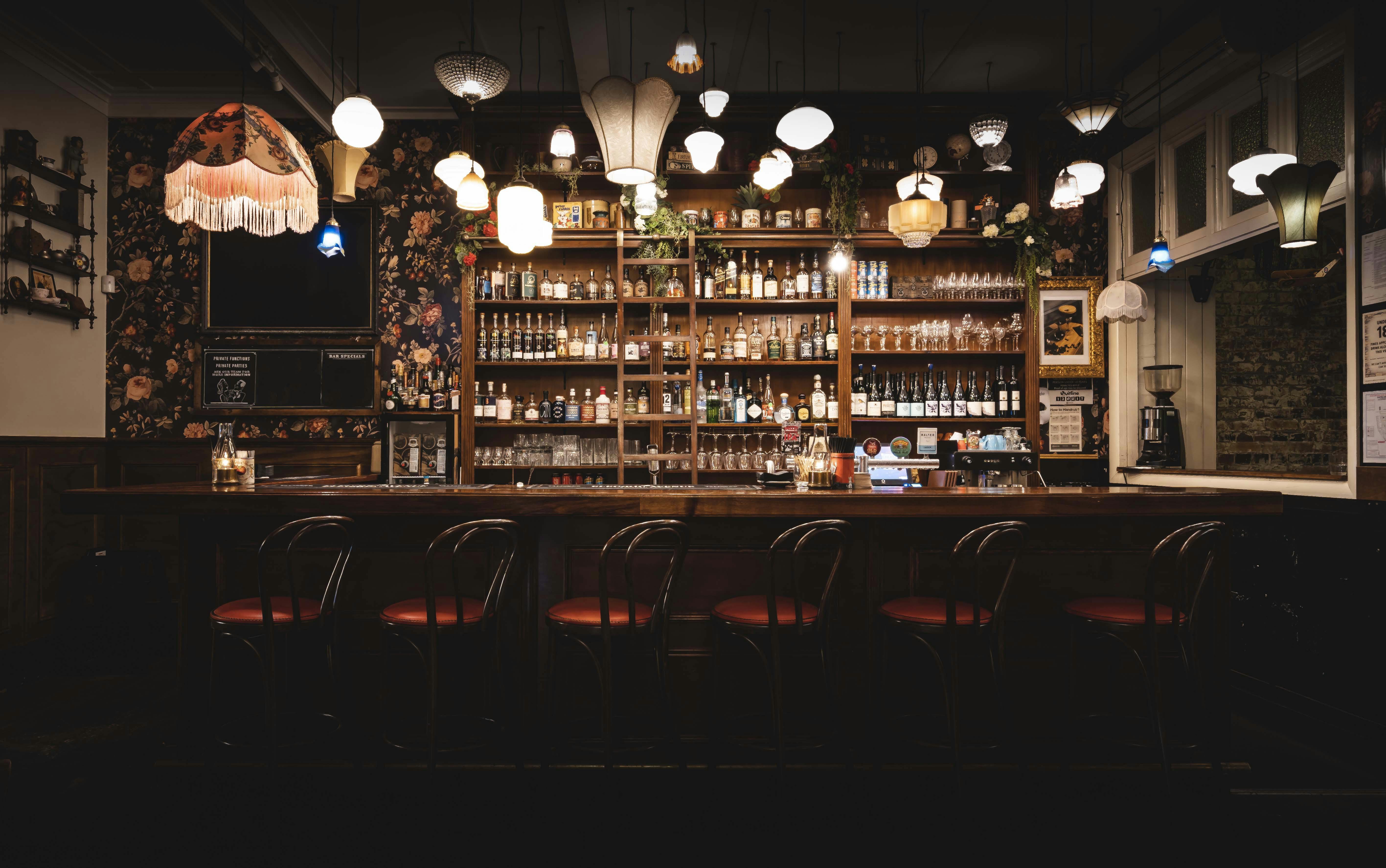 Electric Avenue & Mrs J Rabbits